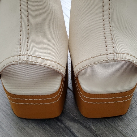 Marni Platforms NWT - Sold Out Color! - Picture 13 of 16